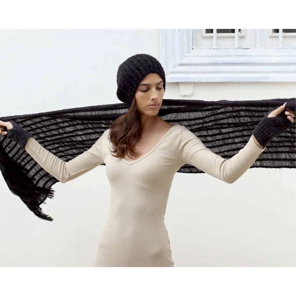 Black Minimalist Alpaca Gloves by SLATE   SALT