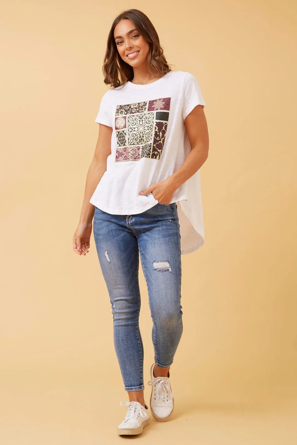 CG FLORAL BOHO GRAPHIC T-SHIRT