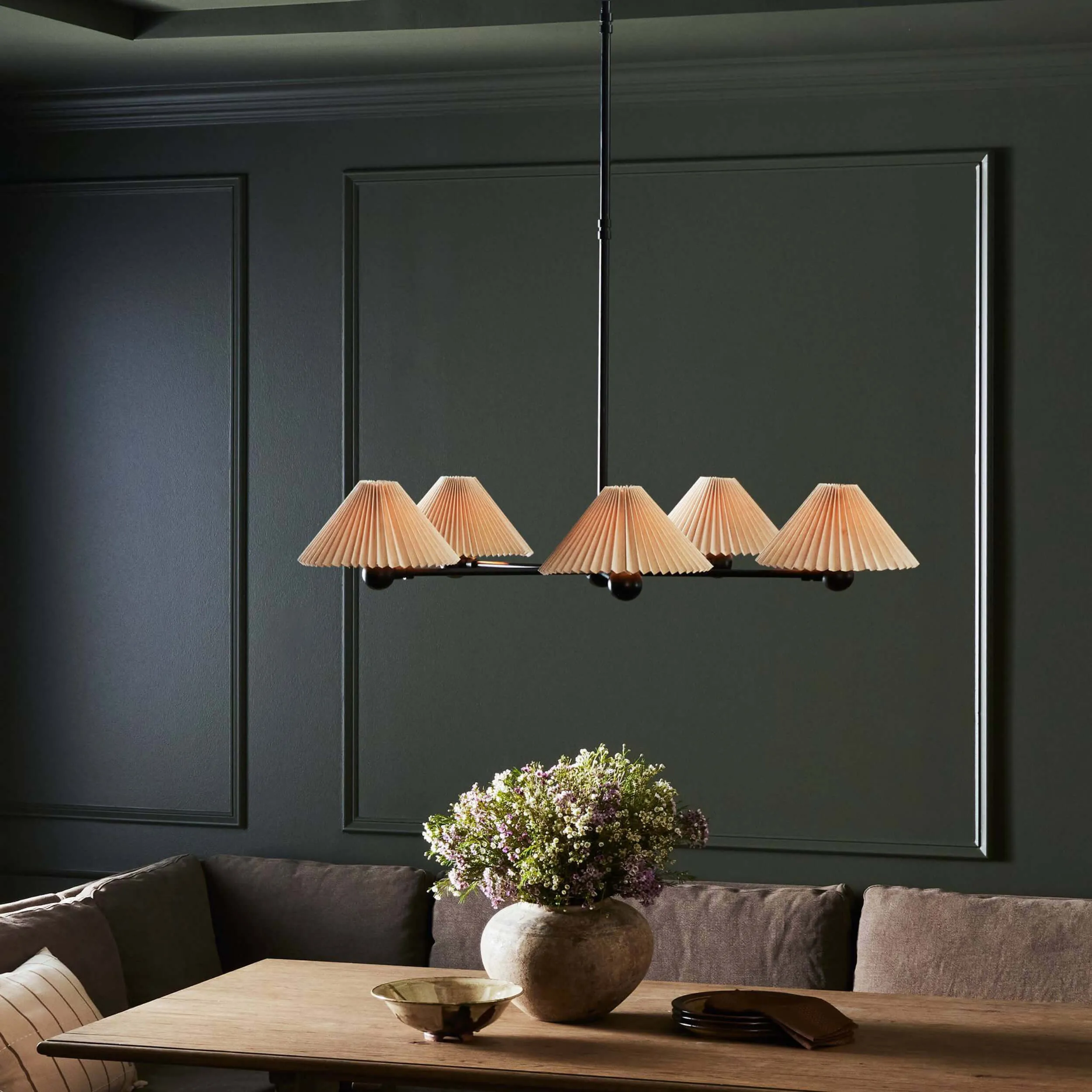 Clyde Chandelier, Jet Black