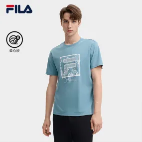 FILA CORE LIFESTYLE HERITAGE MYSTERIOUS JOURNEY Men Short Sleeve T-shirt (Blue)