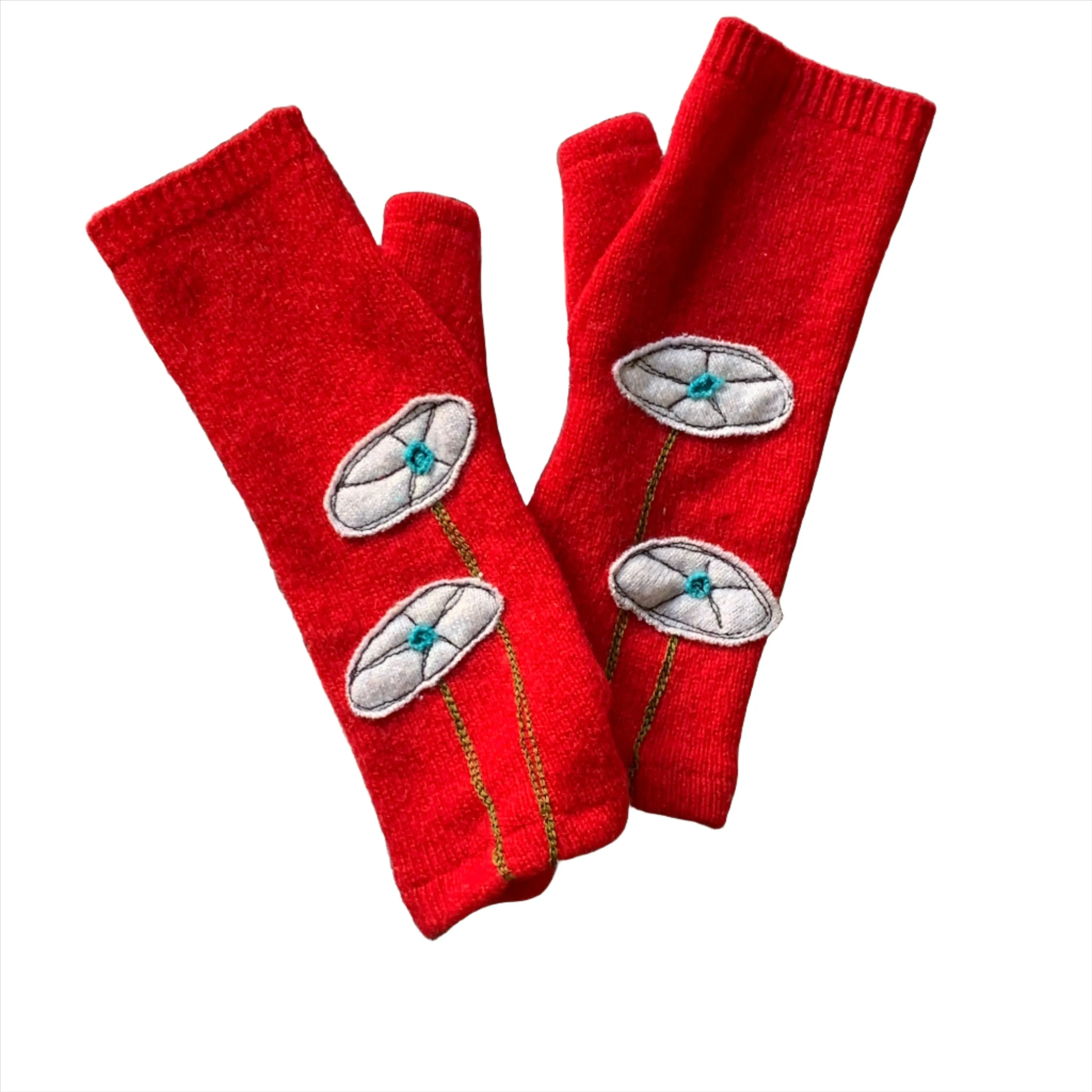 Gloves-Oval Poppy