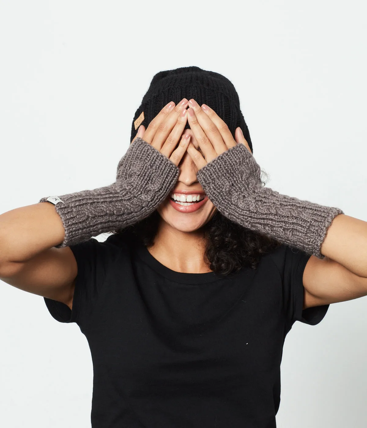 Hazel Fingerless Gloves - Iron