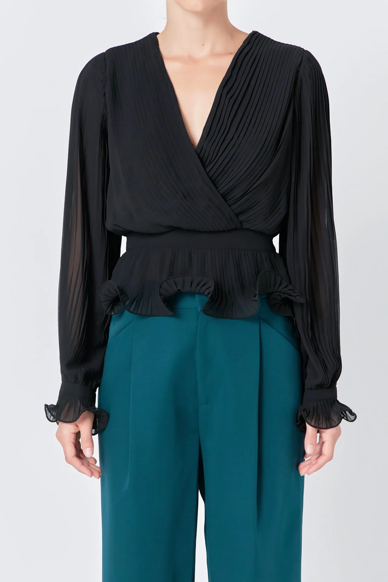 Lettuce Trim Long Sleeve Top