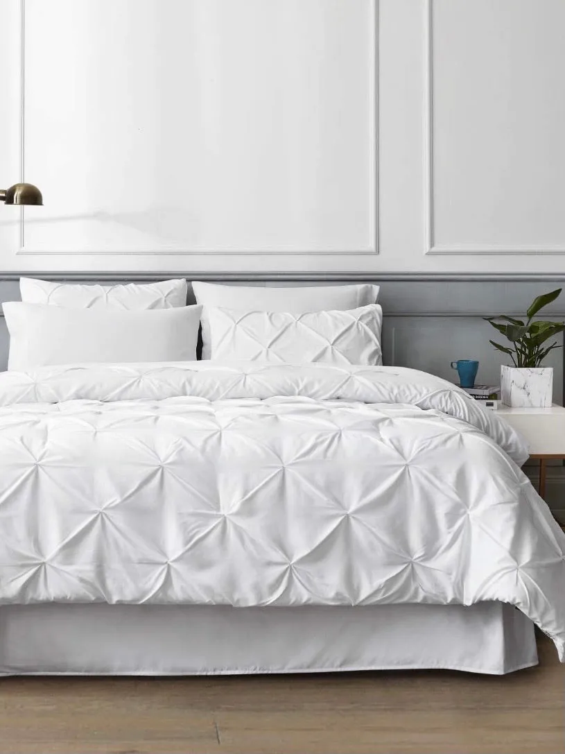 White pleated bed set 8 pieces